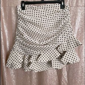 Women’s Zara skirt in sz L